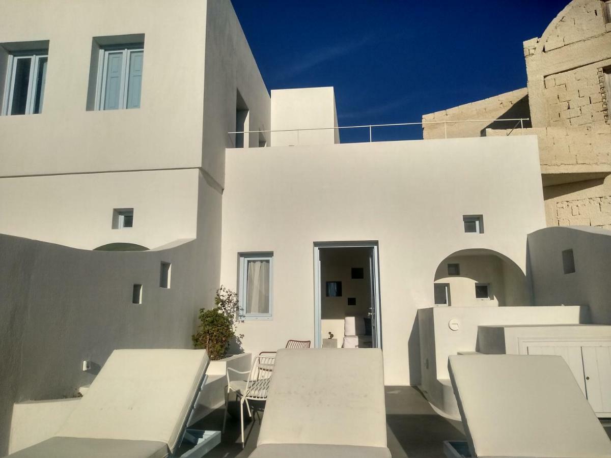 Sol-Mate Suites Иа Екстериор снимка
